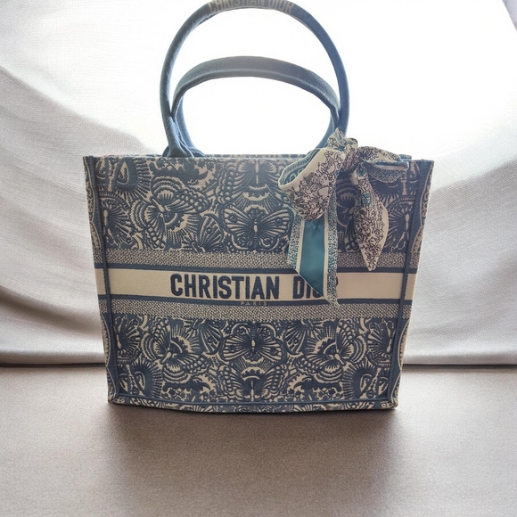 GWP Handbags - Dior Navy Floral Tote Bag GWP